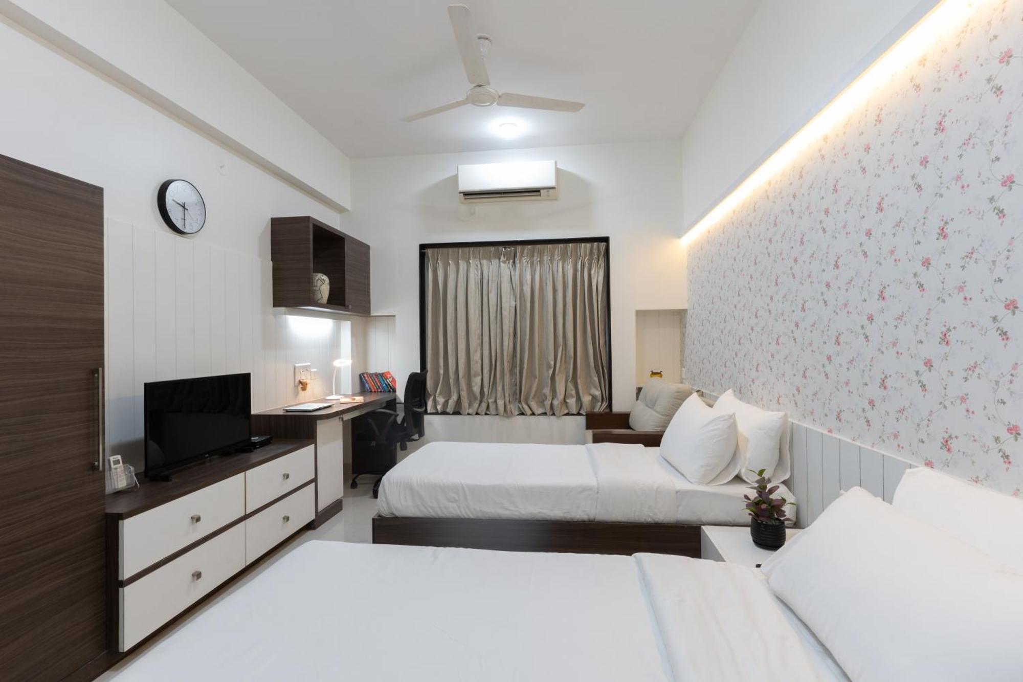 Bed and Breakfast Bauhinia à Pune Extérieur photo