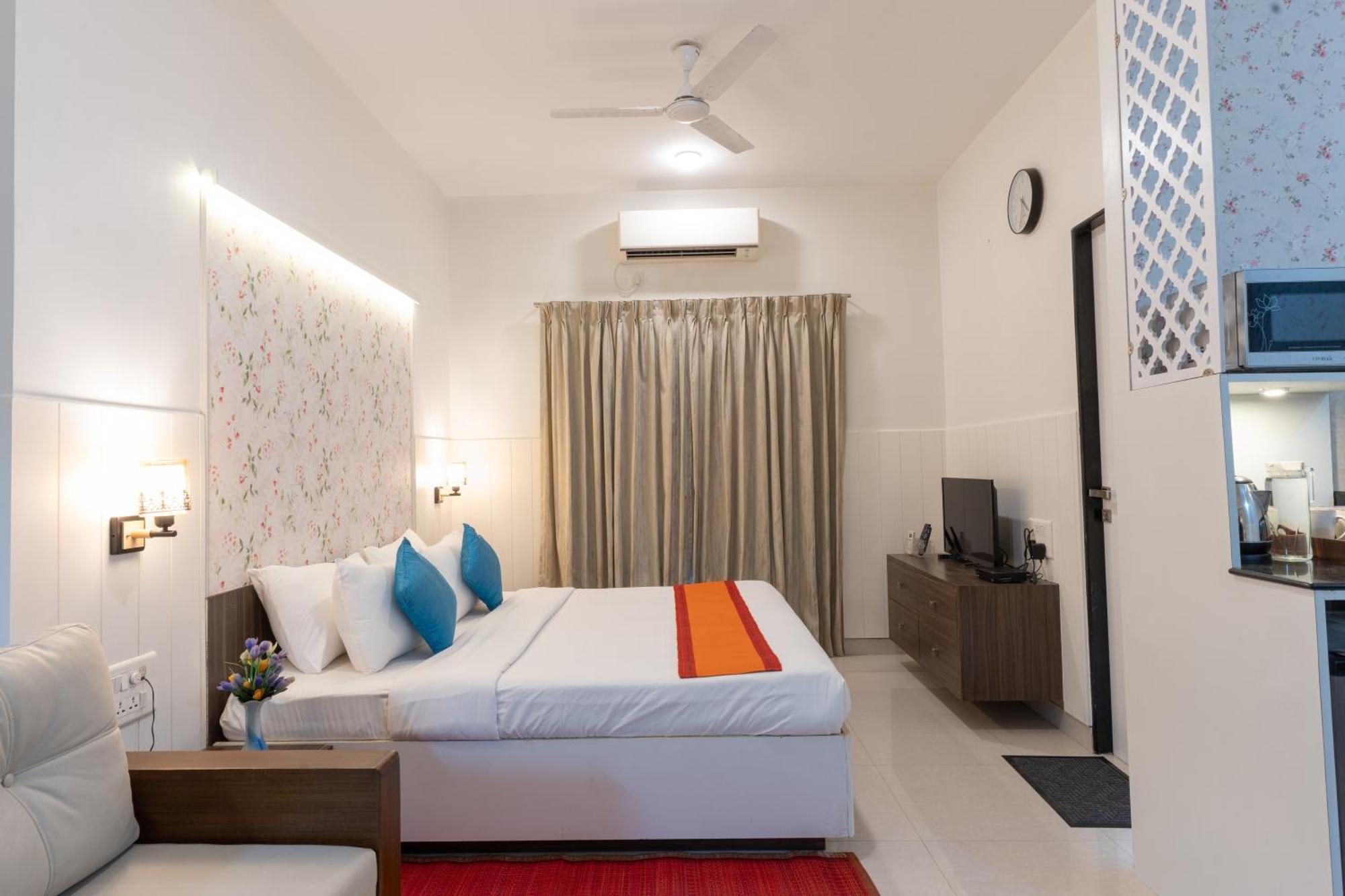 Bed and Breakfast Bauhinia à Pune Extérieur photo